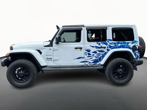 Used 2020 Jeep Wrangler Unlimited Sahara w/ Uconnect 4C Nav & Sound Group AWD/4WD image 6