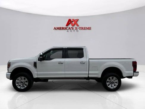 Used 2022 Ford F250 Platinum w/ FX4 Off-Road Package AWD/4WD image 2