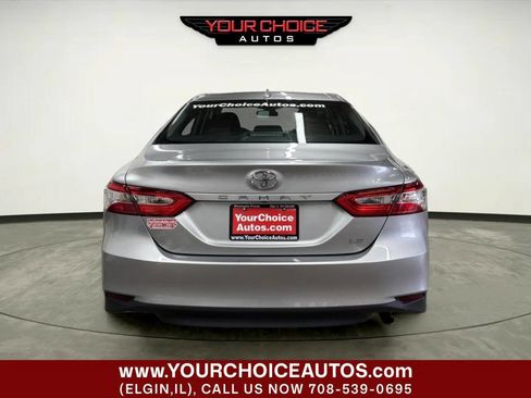 Used 2019 Toyota Camry LE FWD image 4