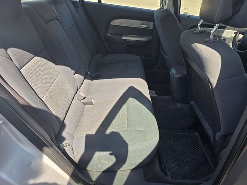 Used 2010 Chrysler Sebring Touring FWD image 13