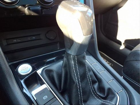 Certified 2023 Volkswagen Taos SEL image 22