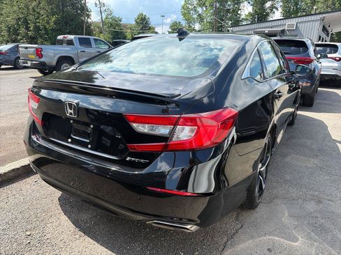 Used 2019 Honda Accord Sport image 6