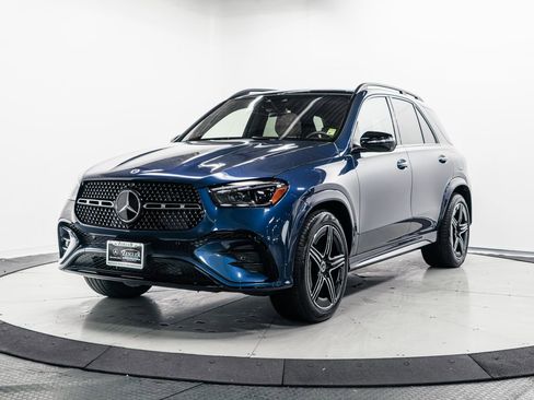 Used 2024 Mercedes-Benz GLE 450e 4MATIC image 3