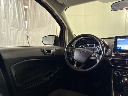Used 2019 Ford EcoSport SE w/ SE Convenience Package image 15