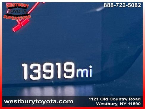 Used 2024 Chevrolet Colorado Trail Boss w/ Advanced Trailering Package AWD/4WD image 27