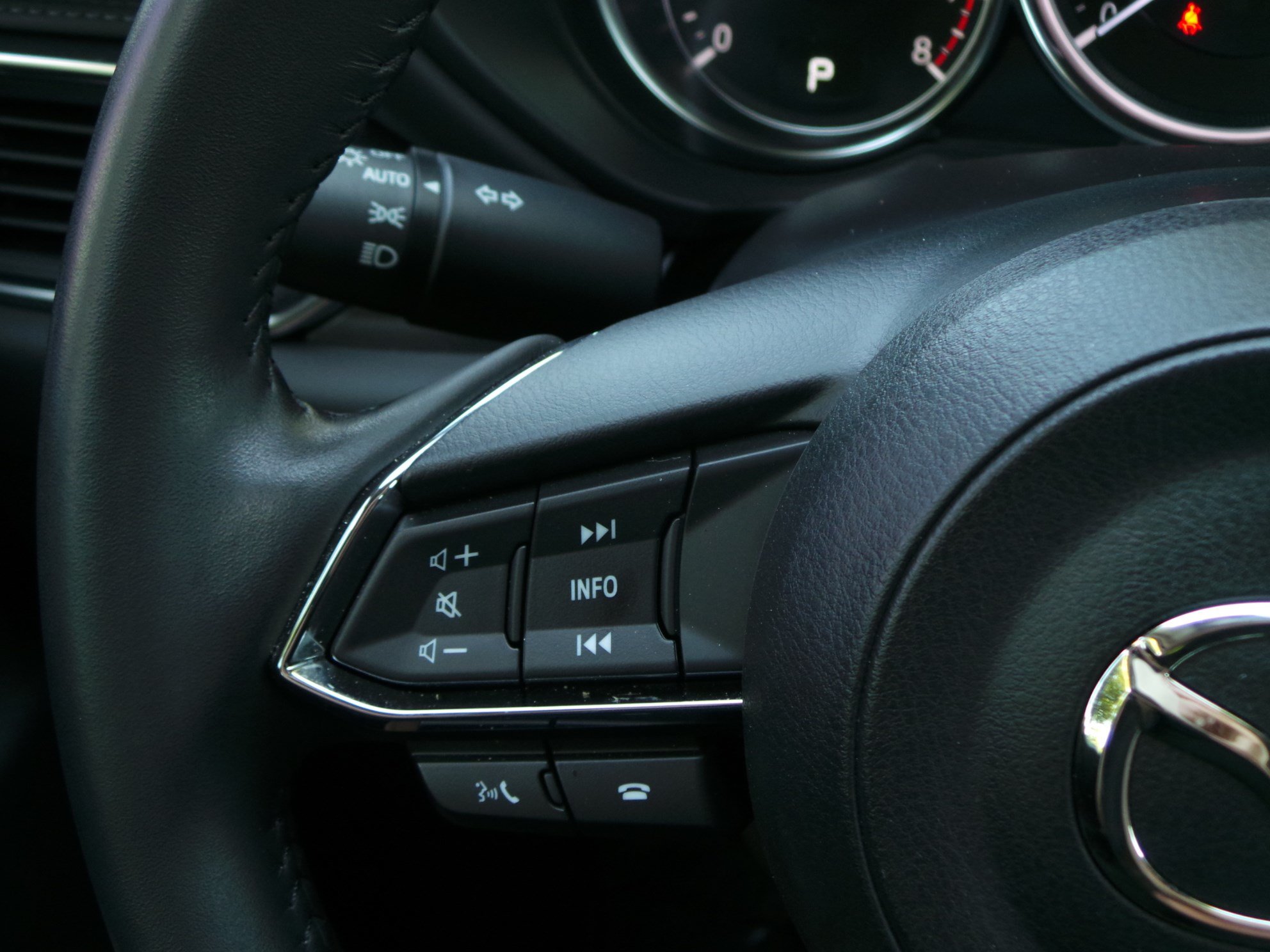 Certified 2025 MAZDA CX-5 AWD 2.5 S w/ Select Package image 28
