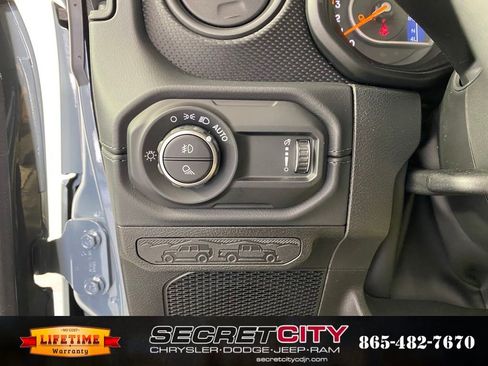 New 2026 Jeep Gladiator Rubicon AWD/4WD image 15