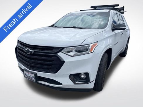Used 2020 Chevrolet Traverse Premier w/ LPO, Blackout Package AWD/4WD image 1