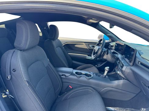 Used 2024 Ford Mustang GT RWD image 15