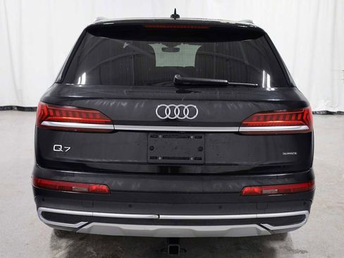 Used 2022 Audi Q7 Premium w/ Convenience Package image 7