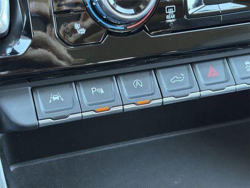 Used 2023 GMC Sierra 1500 Denali w/ Denali Reserve Package image 17