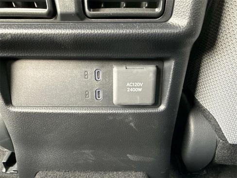 Used 2025 Toyota 4Runner TRD Off-Road image 25