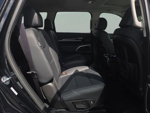New 2025 Kia Telluride S image 36