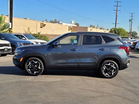 Certified 2025 Kia Seltos S FWD image 9