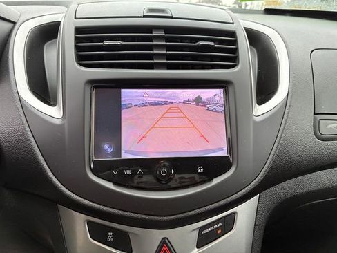 Used 2016 Chevrolet Trax LT image 29