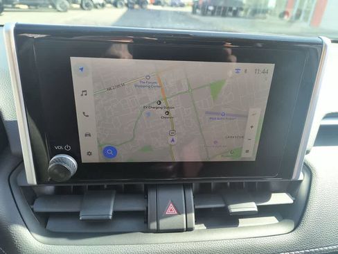 Used 2024 Toyota RAV4 XLE image 18