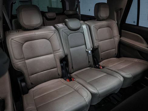 Used 2022 Lincoln Navigator L Reserve image 25