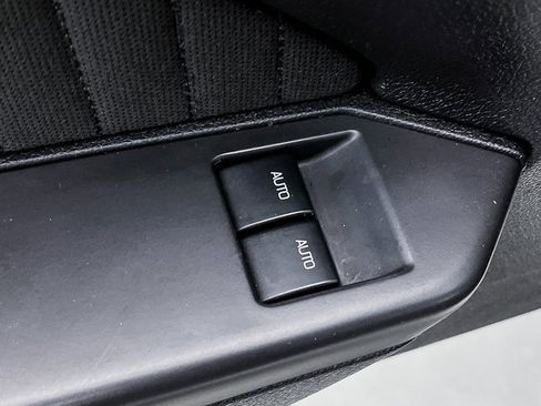 Used 2013 Ford Mustang Boss 302 w/ Boss 302 Accessory Pkg image 19