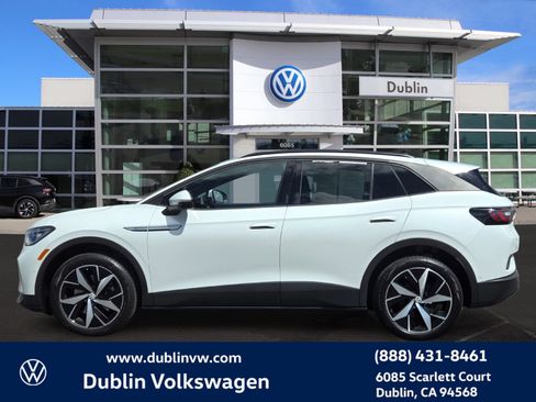 Certified 2023 Volkswagen ID.4 Pro S AWD/4WD image 7