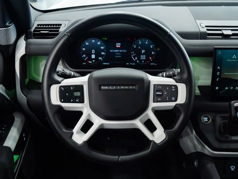 Used 2023 Land Rover Defender 130 SE AWD/4WD image 11