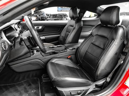 Used 2020 Ford Mustang GT Premium w/ GT Performance Package RWD image 34