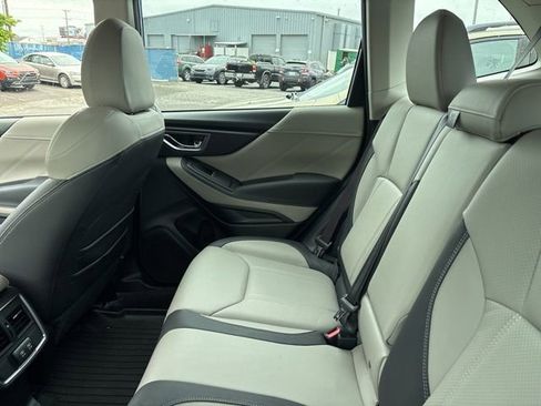 Certified 2023 Subaru Forester Limited AWD/4WD image 10