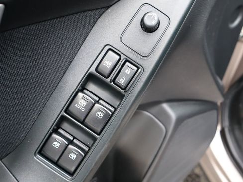 Used 2015 Subaru Forester 2.5i image 27