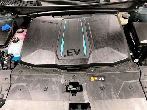 Used 2024 Hyundai Ioniq 5 SEL image 34