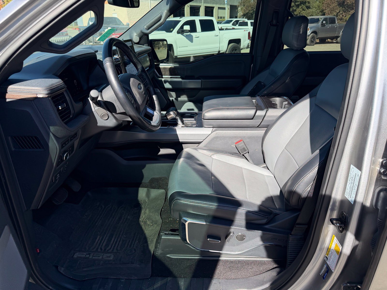 Used 2023 Ford F150 Lightning Lariat w/ Equipment Group 511A High AWD/4WD image 10