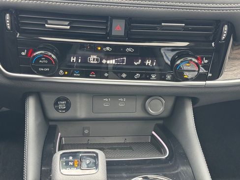 New 2026 Nissan Rogue Platinum w/ Platinum Premium Package AWD/4WD image 21