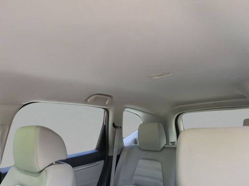Certified 2019 Honda CR-V LX image 27