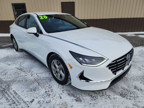 Used 2020 Hyundai Sonata SE image 2