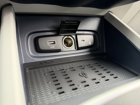 New 2026 Hyundai Venue SEL image 36