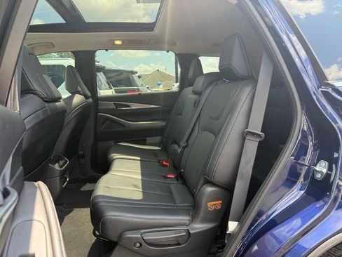 Used 2023 INFINITI QX60 Luxe w/ Cargo Package FWD image 17