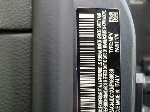 Used 2022 Jeep Renegade Trailhawk image 39