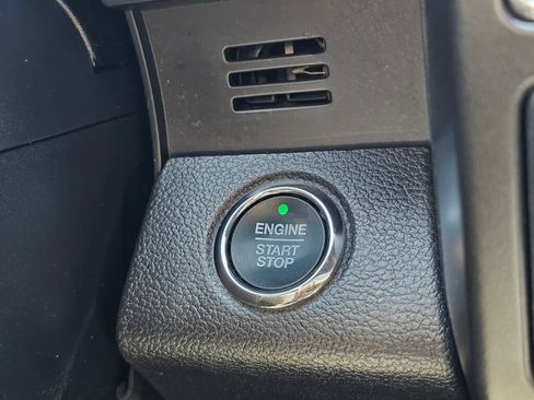Used 2019 Ford Expedition Limited w/ Equipment Group 303A AWD/4WD image 26