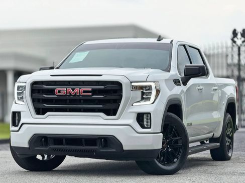 Used 2022 GMC Sierra 1500 Elevation RWD image 2