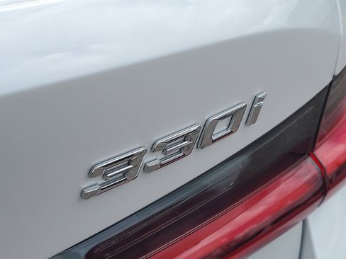 New 2026 BMW 330i xDrive Sedan w/ Premium Package image 30
