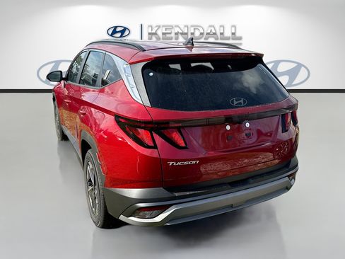 Certified 2026 Hyundai Tucson SEL Plus FWD image 4