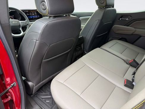 New 2026 Chevrolet Colorado ZR2 w/ Technology Package image 15