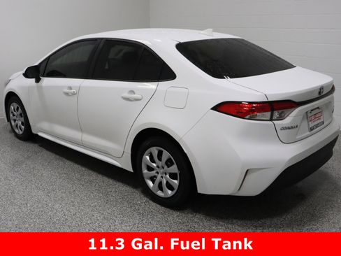 Certified 2024 Toyota Corolla LE image 9