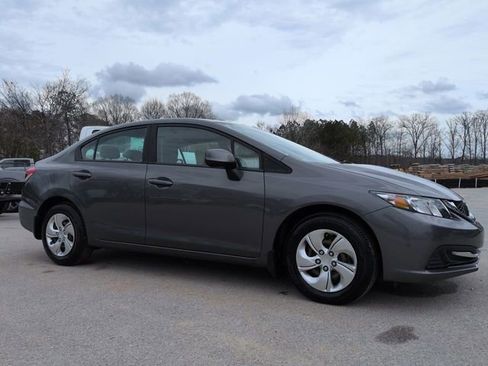 Used 2013 Honda Civic LX image 2