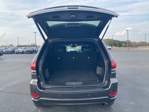 Used 2021 Jeep Grand Cherokee Laredo X image 42