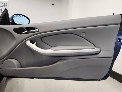 Used 2006 BMW M3 Convertible image 25