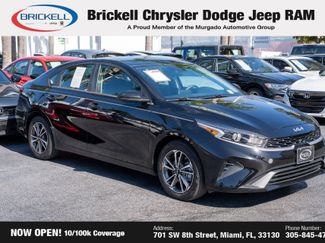 Used 2024 Kia Forte LXS video 3