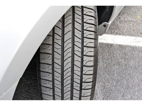 Used 2014 Ford Mustang Coupe image 25