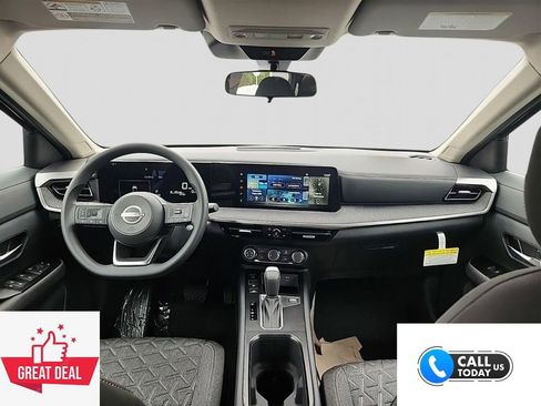 New 2025 Nissan Kicks SV image 6