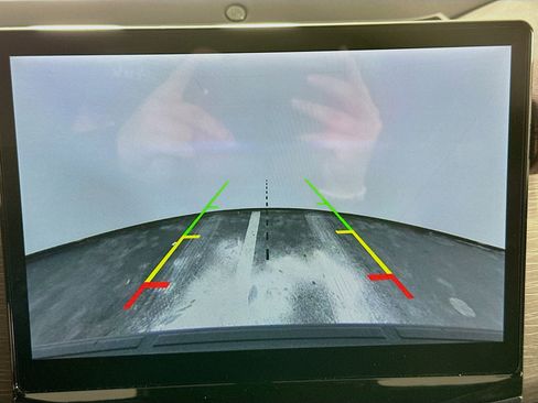 Used 2024 Ford Expedition Limited image 23