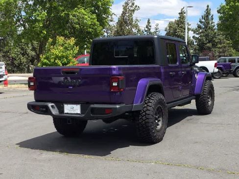 New 2026 Jeep Gladiator Sport AWD/4WD image 8
