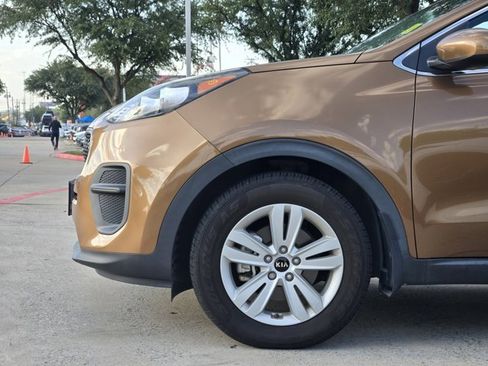 Used 2019 Kia Sportage LX image 10